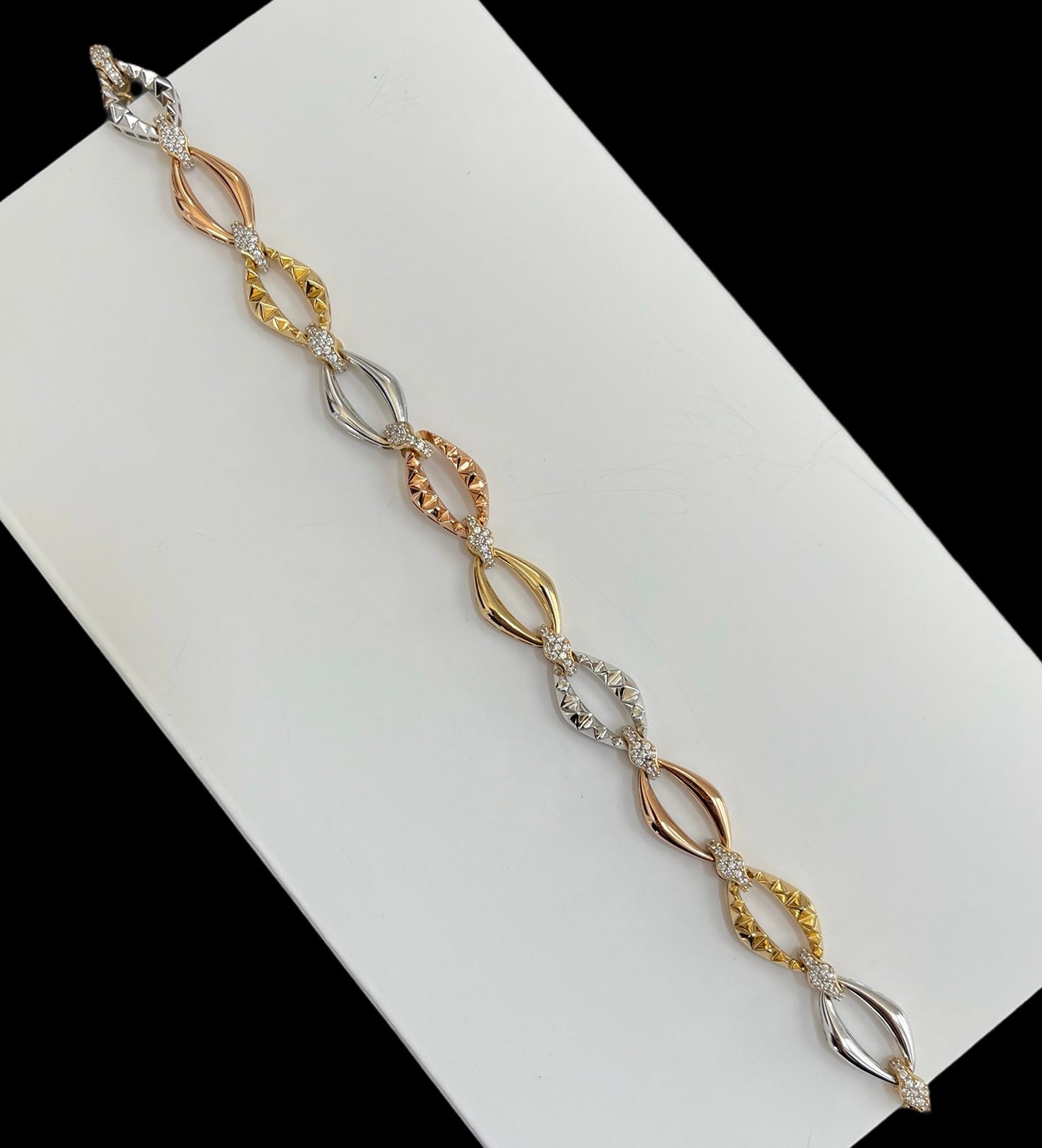 18k Tri-Colored Bracelet