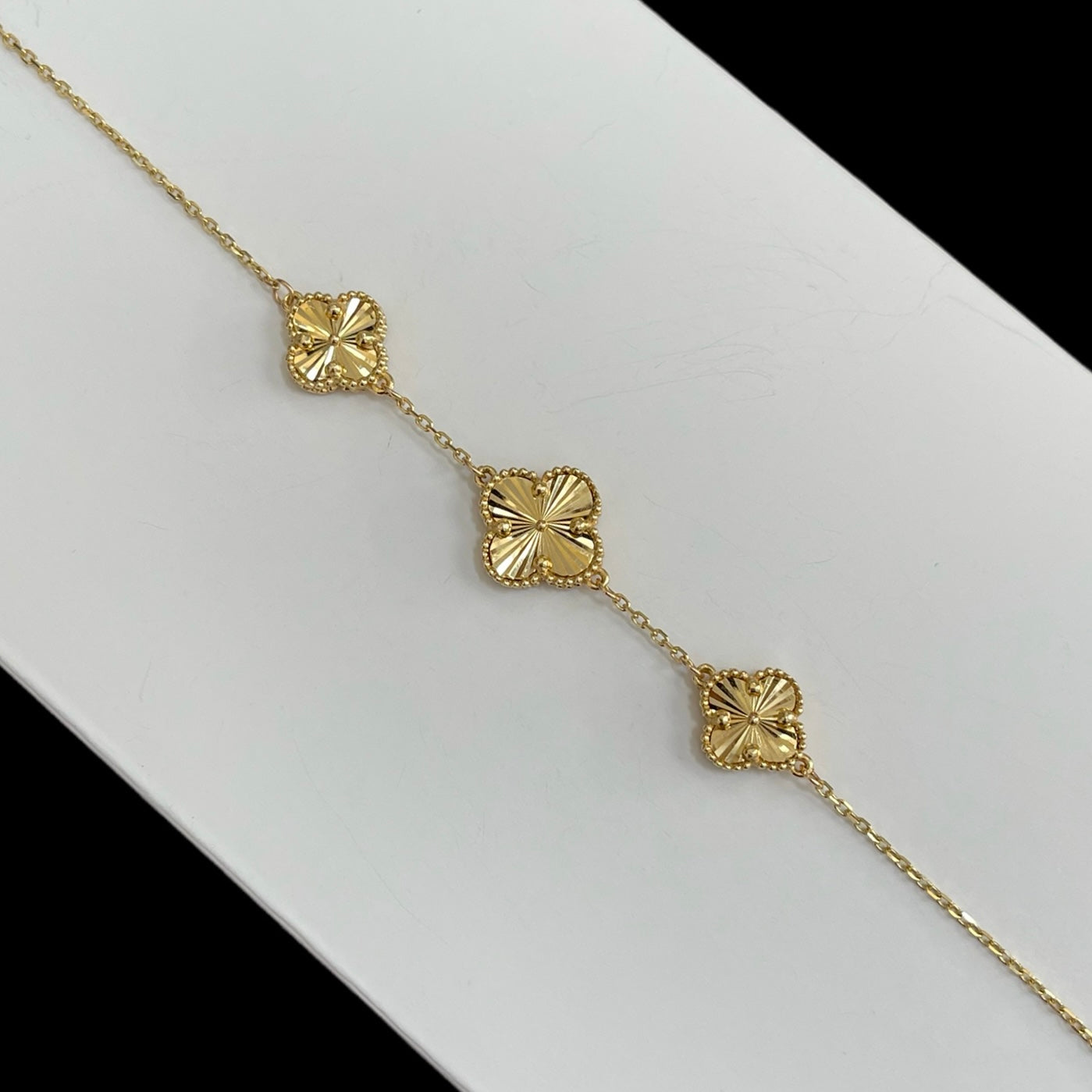 18k Clover Bracelet