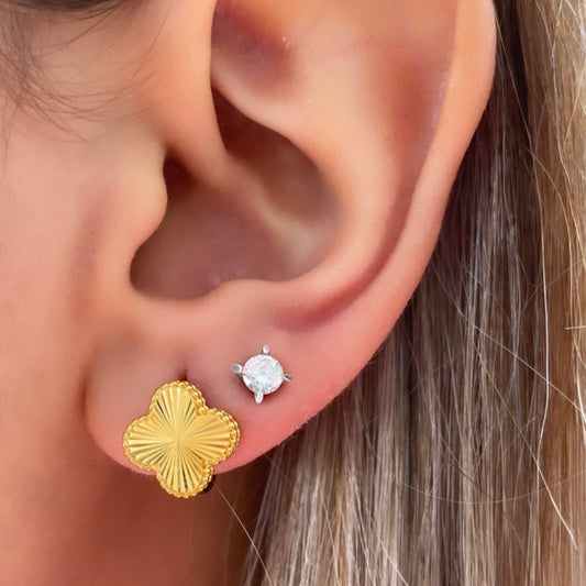 21k Van Cleef Earrings